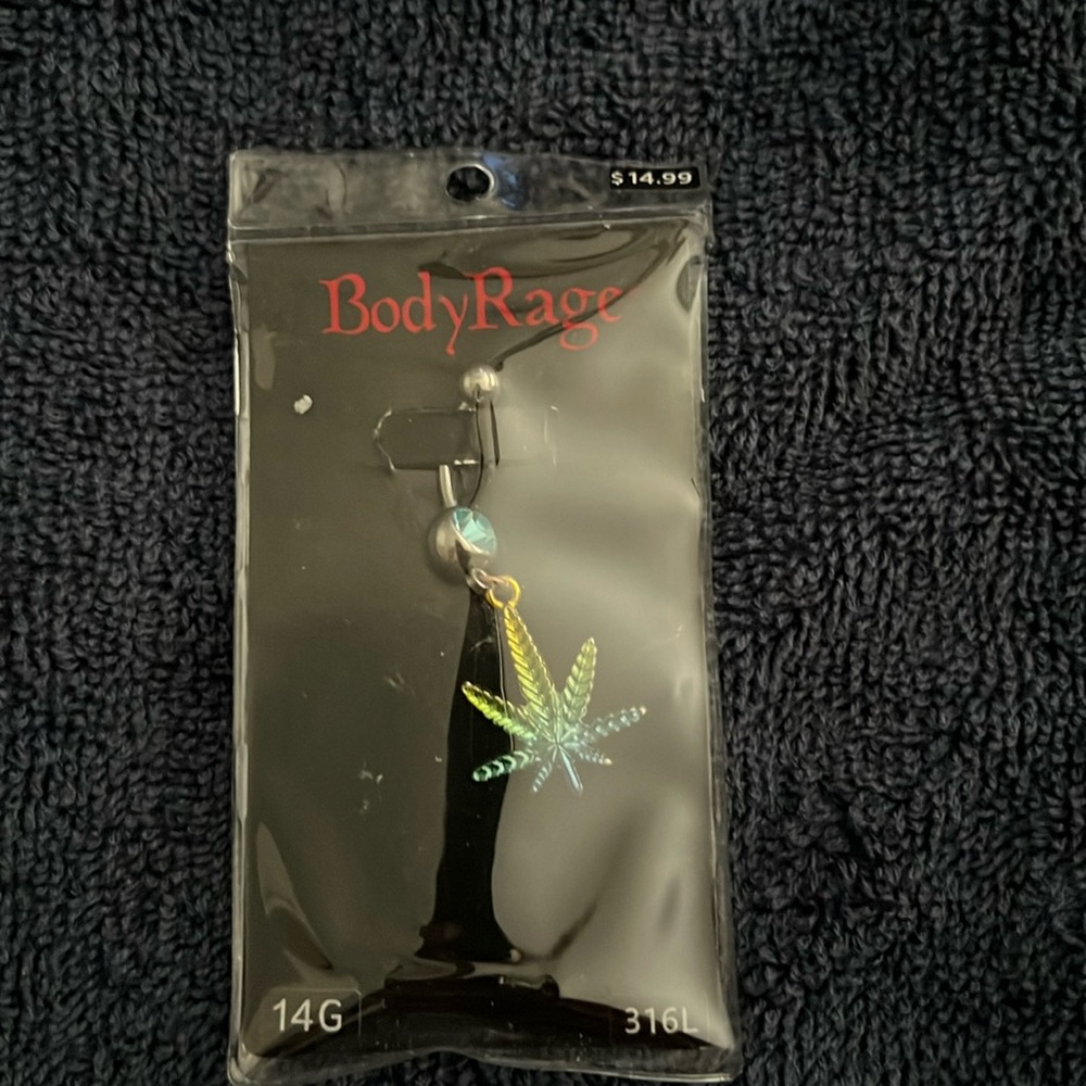Belly button ring